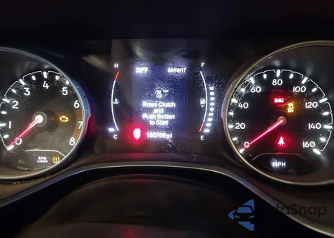 2018 Jeep Compass Sport z USA, uszkodzony, nr VIN 3C4NJCAB7JT466369